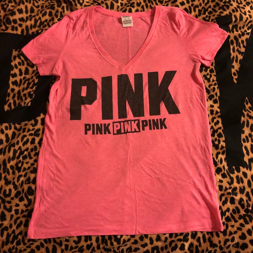 VS PINK V Neck
